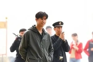 《代言翻车记》品牌方三次说明的措辞对照截图